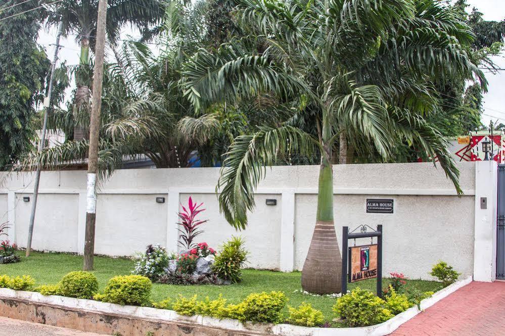 Alma House Hotel Accra Eksteriør billede
