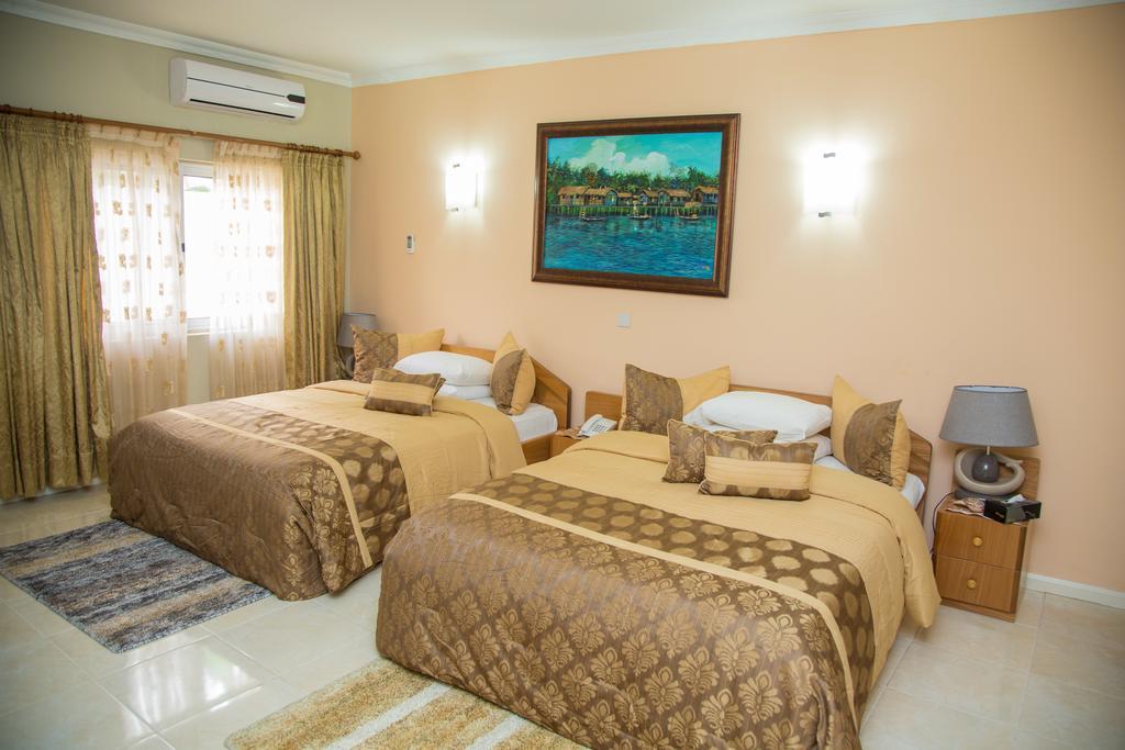 Alma House Hotel Accra Eksteriør billede