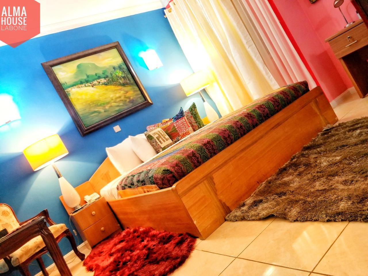 Alma House Hotel Accra Eksteriør billede